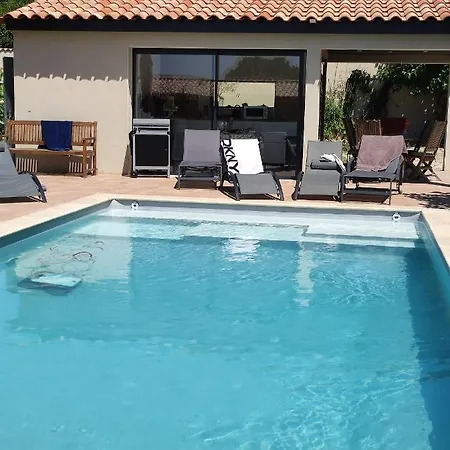 Gasthof La Maison Des Romarins D'hotes Cosy Climatisees Piscine Cuisine Aigremont